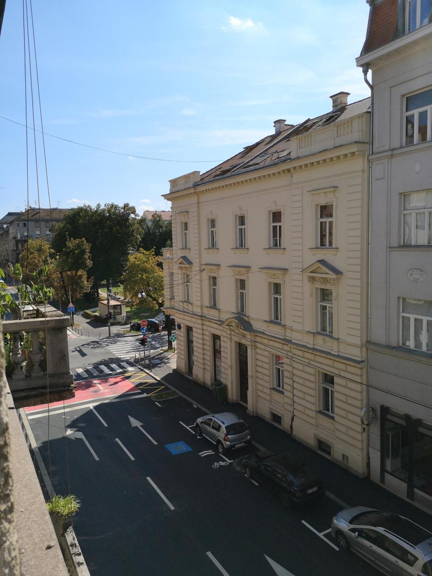 Agape Apartments Загреб Номер фото